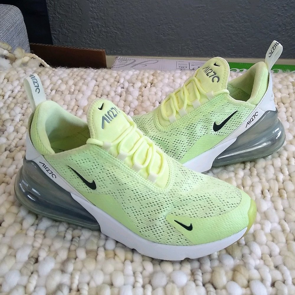 Nike Air Max Barely Volt Sz 7.5 EUC!
